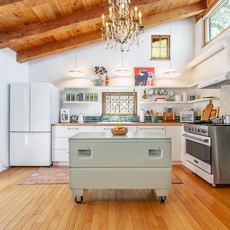 Heart Of Santa Fe - Adorable Hideaway - King And Queen - Walk To Everything - Fireplace - Ac Екстер'єр фото