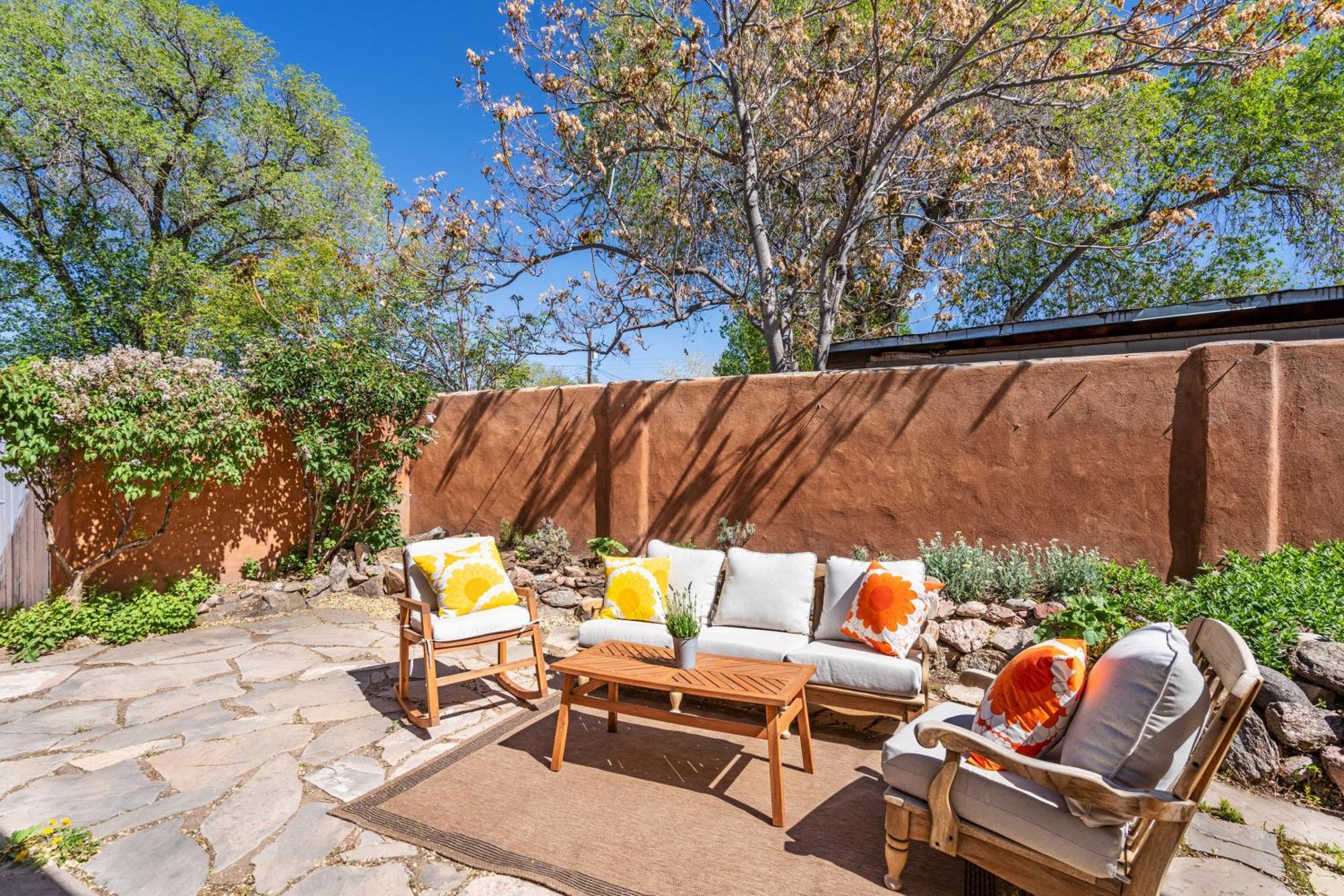Heart Of Santa Fe - Adorable Hideaway - King And Queen - Walk To Everything - Fireplace - Ac Екстер'єр фото